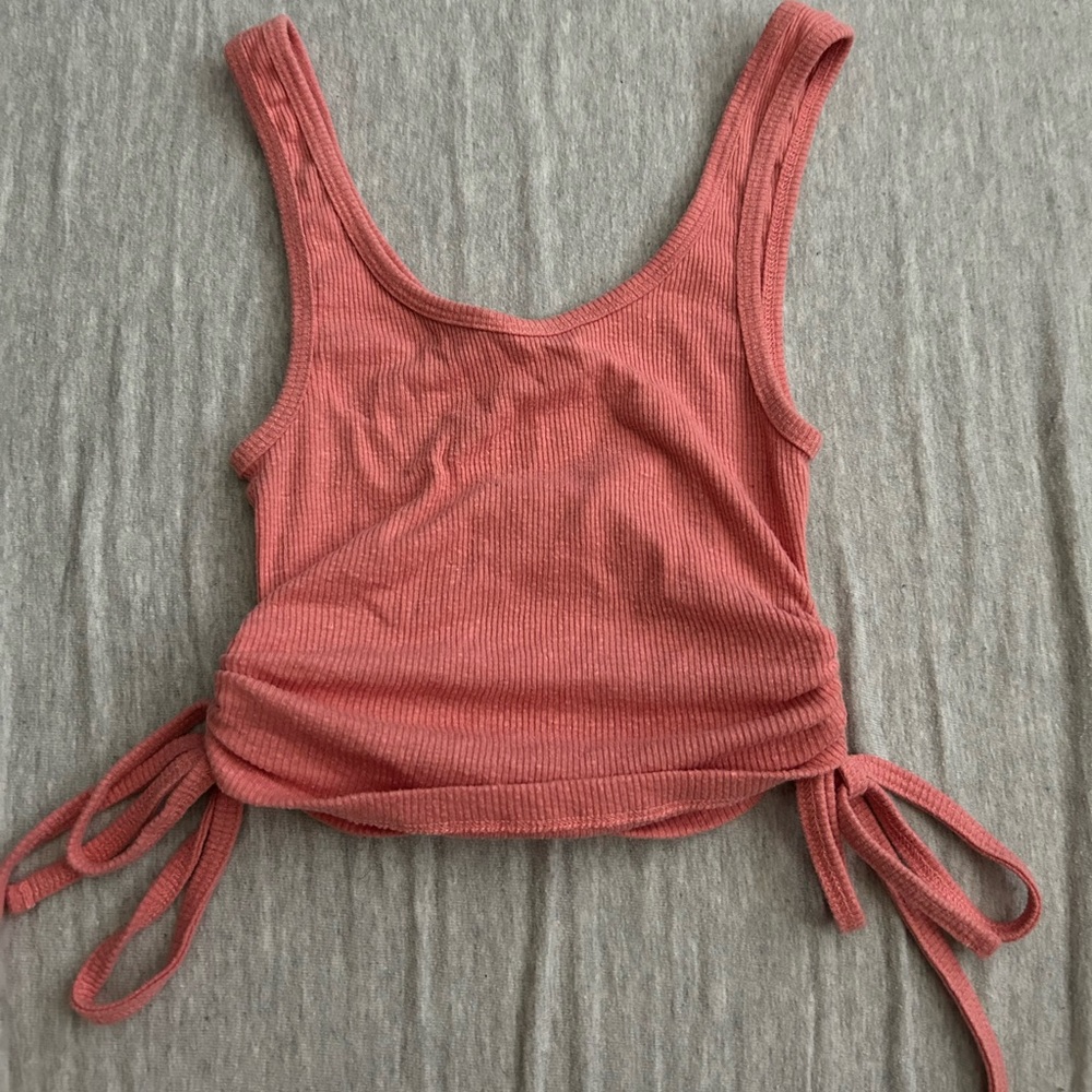 Pink tank top